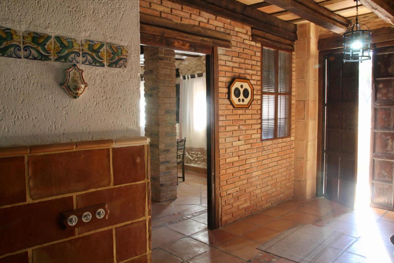 La Fabriqueta De Cent Piques Guest House Fontanars dels Alforins Exterior photo
